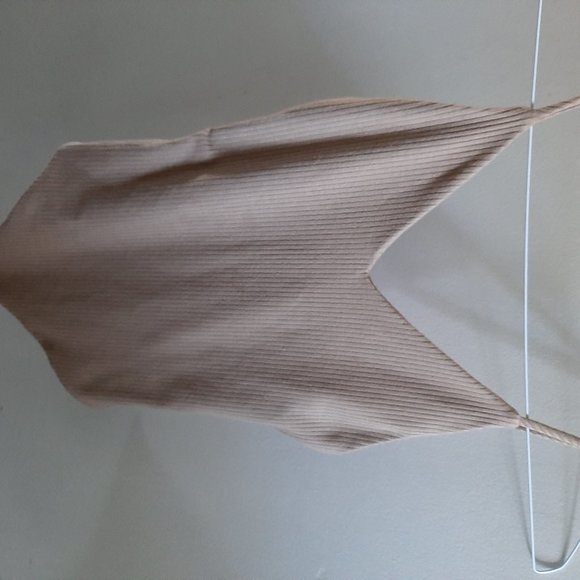 OOTDFash beige ribbed bodysuit small V Neck - Picture 4 of 7